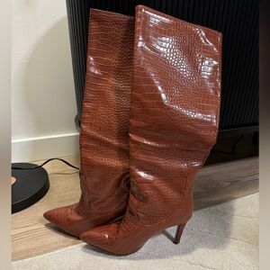 Croc style brown boots